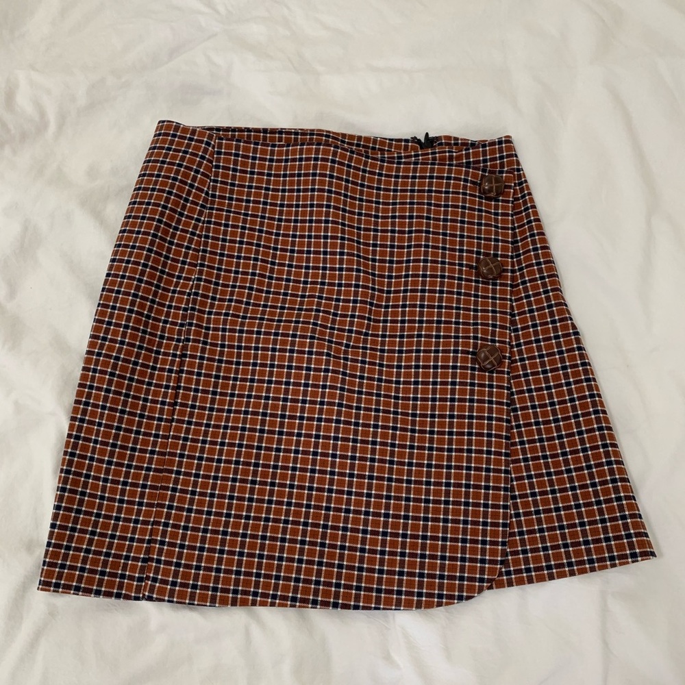 URBAN OUTFITTERS Red plaid skirt